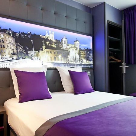 Hotel Des Savoies Lyon Perrache Exteriör bild