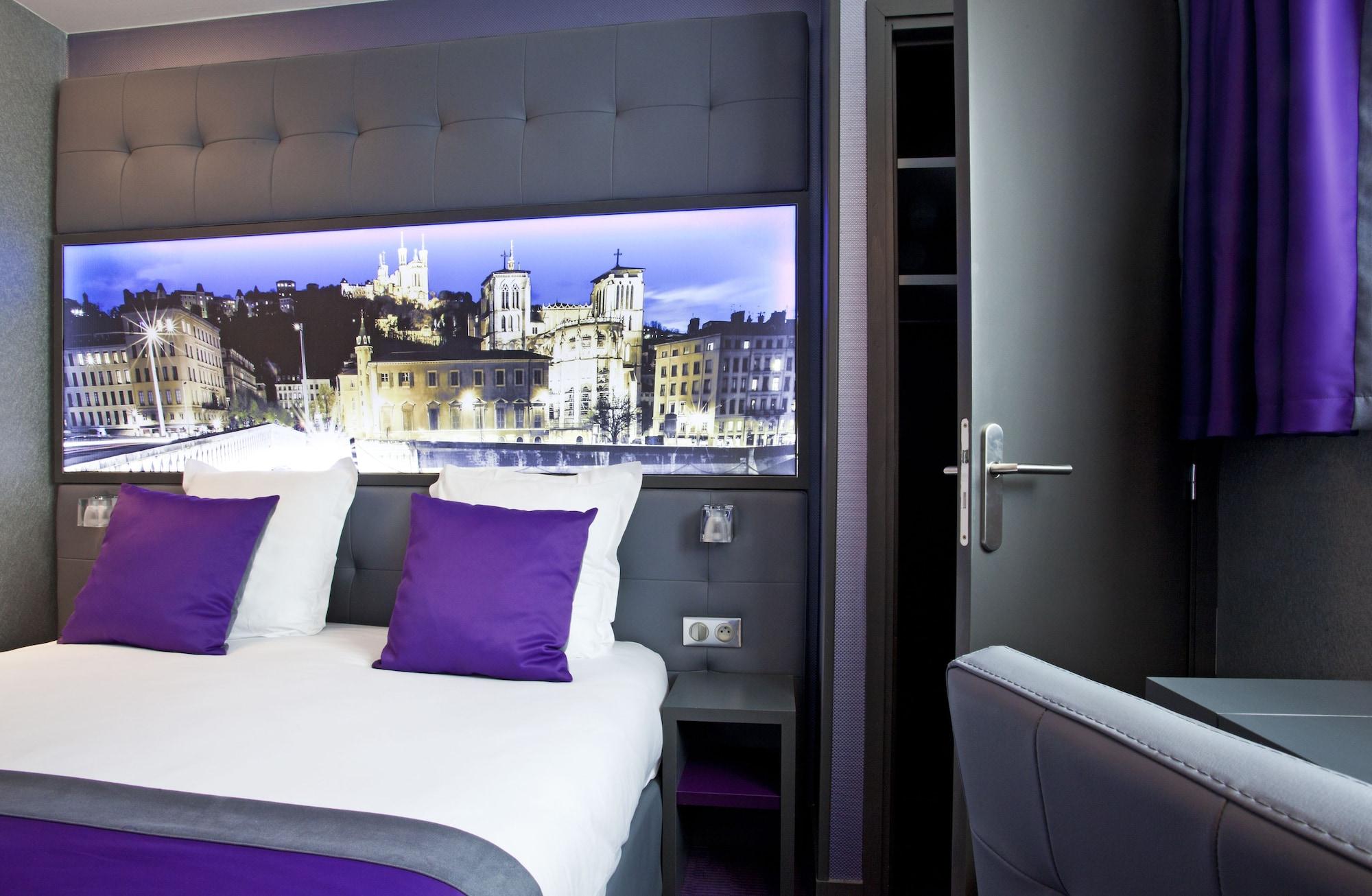 Hotel Des Savoies Lyon Perrache Exteriör bild