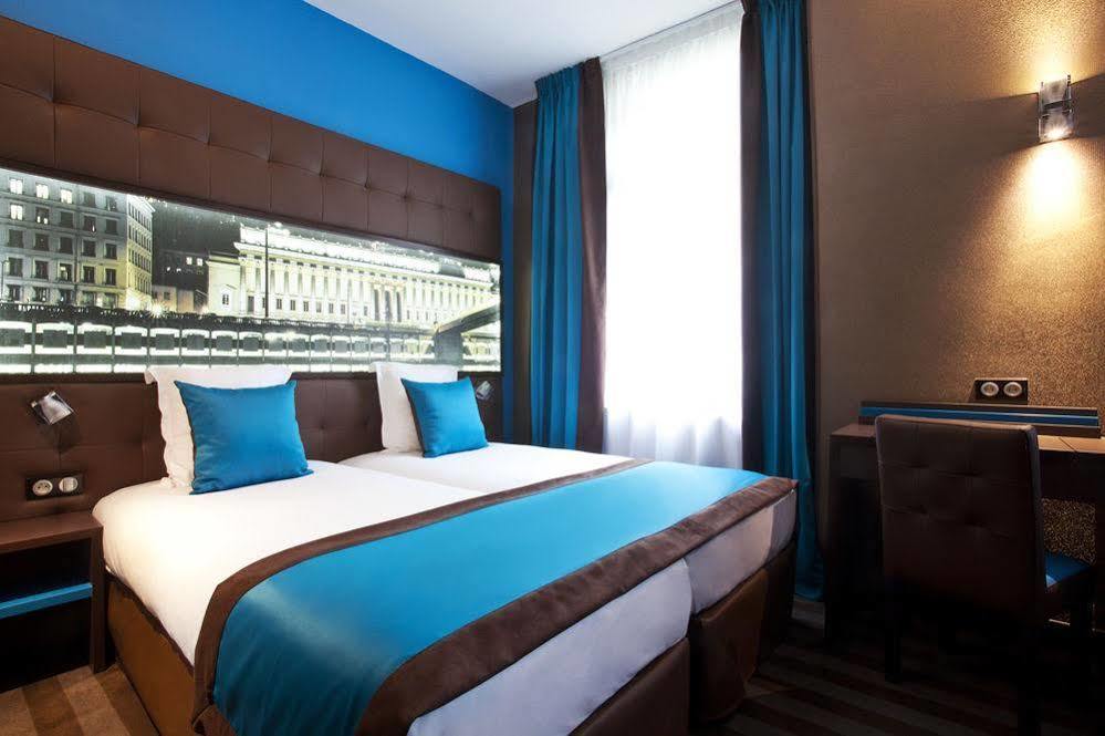 Hotel Des Savoies Lyon Perrache Exteriör bild
