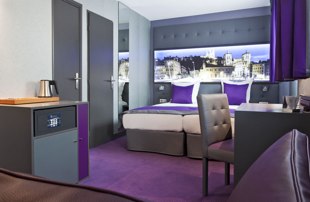 Hotel Des Savoies Lyon Perrache Exteriör bild