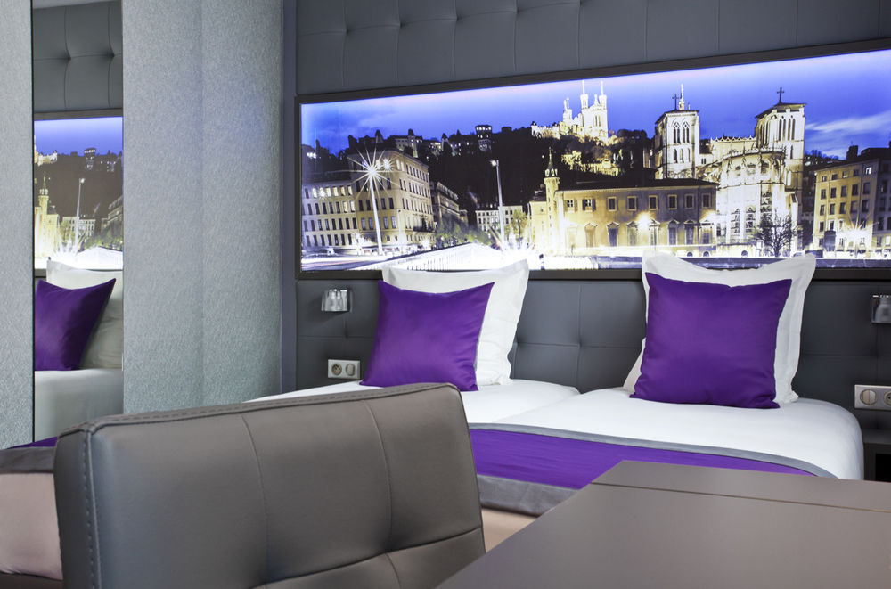 Hotel Des Savoies Lyon Perrache Exteriör bild